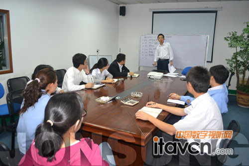 推進管理水平 中祥創新舉辦ERP系統培訓