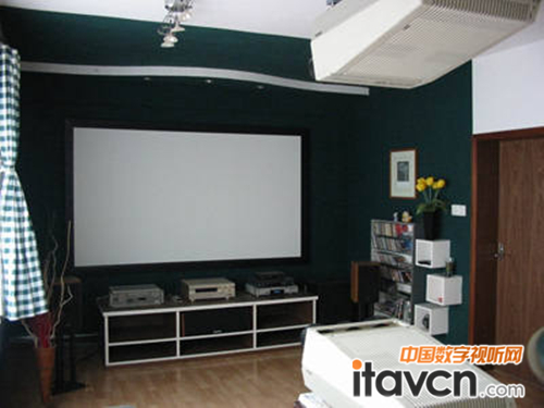 多重因素阻礙家用投影機(jī)進(jìn)入千家萬(wàn)戶