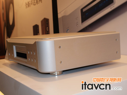 Esoteric K-05播放機(jī)精致外觀設(shè)計(jì)