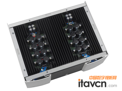 Lindemann 858后級功放箱體內部設計