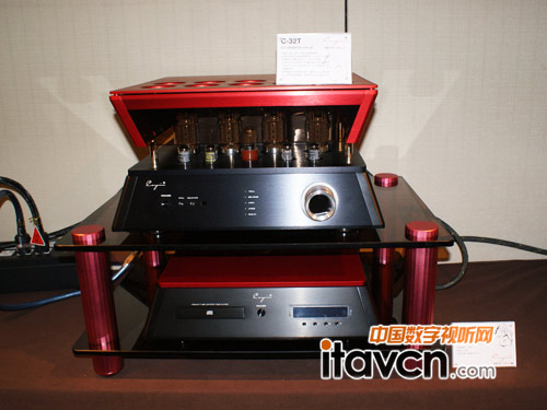 炫彩外觀 CAYIN C-32T合并真空管功放