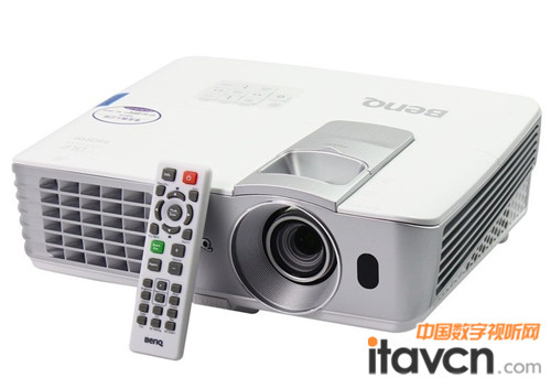 明基W1070投影機