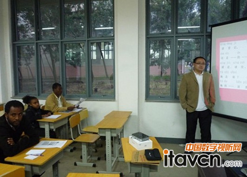 使用酷樂視X2教學(xué)演示