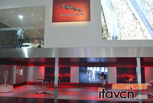 能人科技走進廣州車展炫動路虎捷豹展區