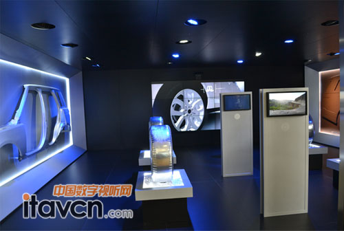 能人科技走進廣州車展炫動路虎捷豹展區