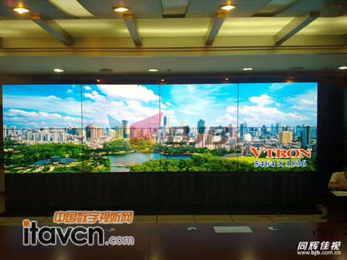 60寸超窄邊拼接單元應用于內蒙古煤化集團監控中心