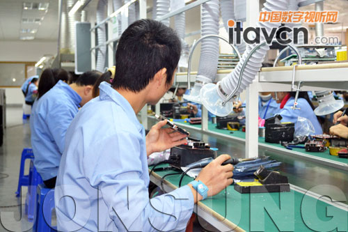 中祥四通節(jié)后員工激情飽滿 生產(chǎn)熱火朝天