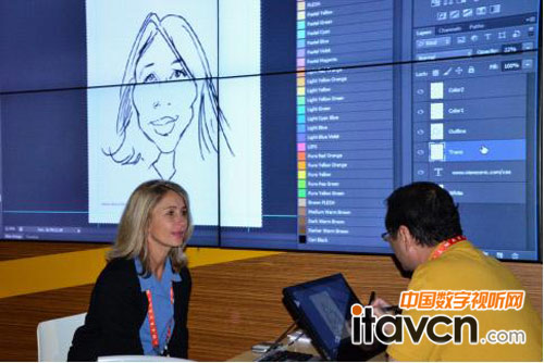 繪畫師現場用優派電磁屏顯示器手繪人像演示