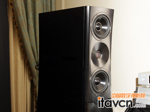 Sonja 1.3旗艦音箱前障板更是采用瑞士國防部用來制作彈道導彈的鈦鋁合金材料