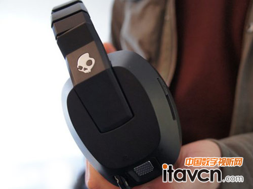 Skullcandy震動耳機Crusher亮相CES2013