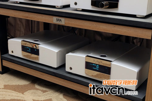 德國(guó)之聲展出Corona系列單聲道后級(jí)C15