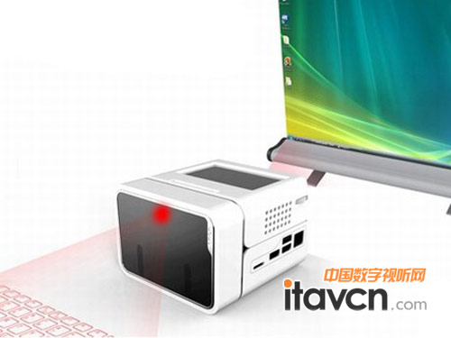 CTX MISEETX迷你投影機采用Atom處理器