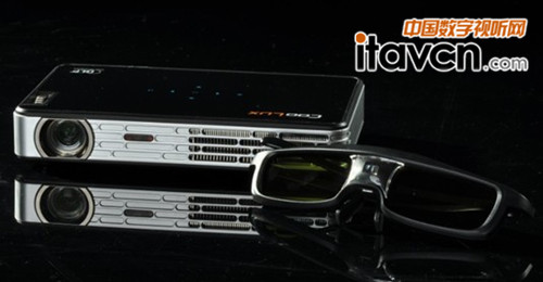 酷樂視X3與3D眼鏡