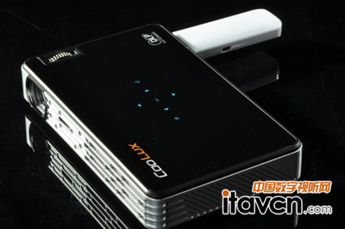 工作中的酷樂視X3