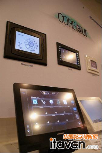 快思聰提供全面技術解決方案,將室內設計和自動化系統全面整合,讓它們可在單一開放平臺上進行通訊及互相配合運作