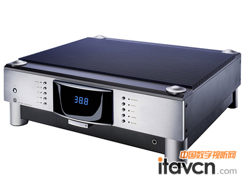 7008A采雙聲道設(shè)計(jì),并附有兩個(gè)獨(dú)立電源分別供電