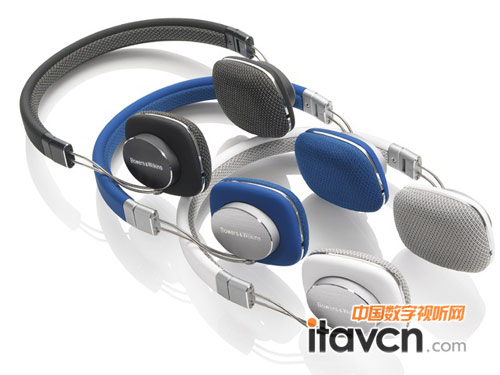 P3的耳墊也是采用了全新的物料制造,由于耳墊上包覆了專為P3耳機量身定制的聲學布料