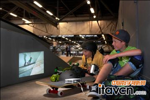 ɵQUMI Q5׌S̎ӰԺȥ