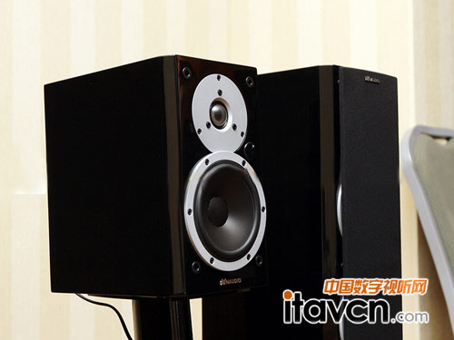 丹拿全新揚聲器系統亮相蒙特利爾音響展