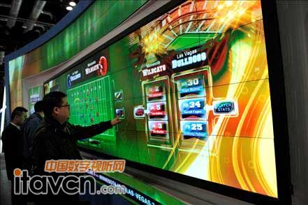 infocomm科視展出多點觸控技術數(shù)字顯示