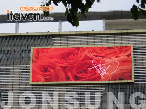 中祥105平LED全彩屏