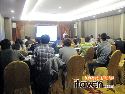 CREATOR快捷重慶平臺(tái)經(jīng)理陳富強(qiáng)先生發(fā)言