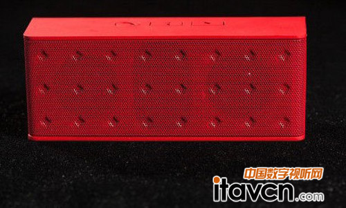 蘭欣推出雙喇叭被動盆音箱SOG US-85