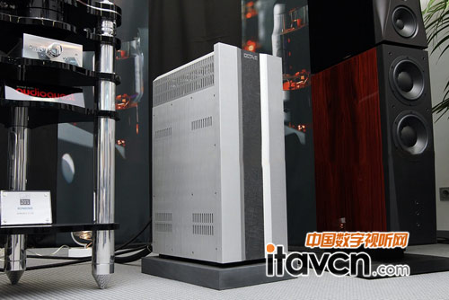 慕尼黑音響展:八度展出Jubilee SE單聲道電子管放大器