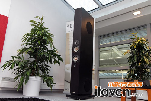 Penaudio展出新版Sinfonia旗艦揚聲器