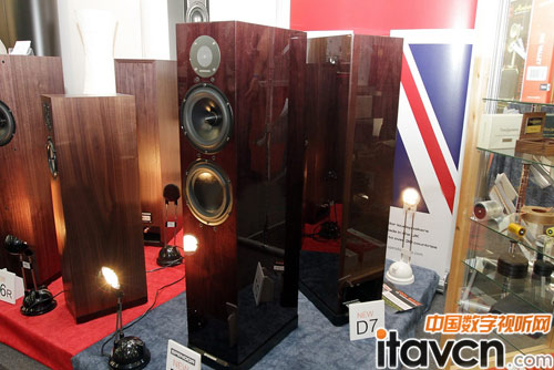 定位中高端 思奔達展出全新D7揚聲器