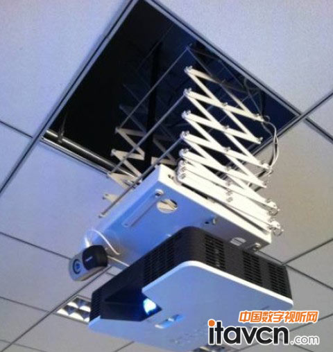 卡西歐投影機成為商務新寵