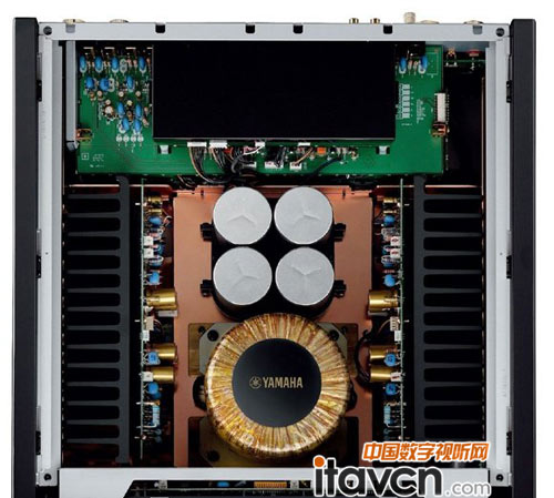 雅馬哈A-S3000功放內部芯片