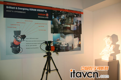 巴可KREIOS® SL LED可調焦聚光燈