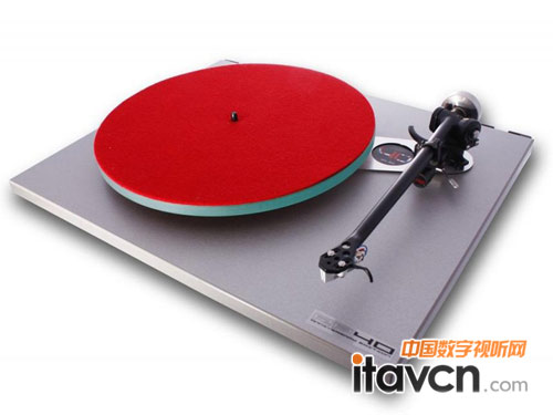 Rega推出四十周年紀念版RP40黑膠唱盤