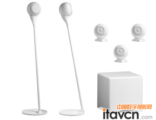 EOLE 2的球型箱體提供絲光黑晶及絲光白兩種漆面選擇