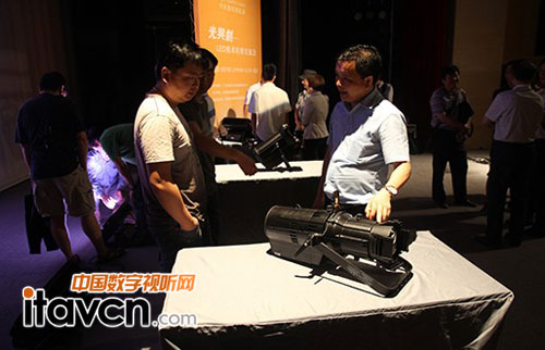 &ldquo;���c��&mdash;&mdash;LED���g&rdquo;�������F��