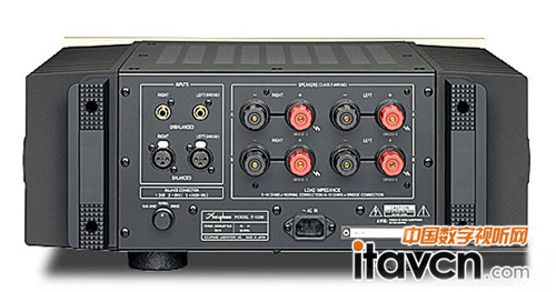 Accuphase P-4100后級(jí)背部接口