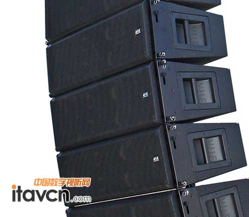 VUE 全新AL-8小型線陣