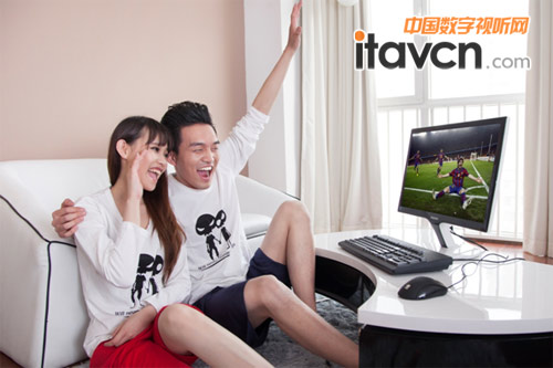 時尚新主張 三星悅白顯示器看爽《天臺愛情》