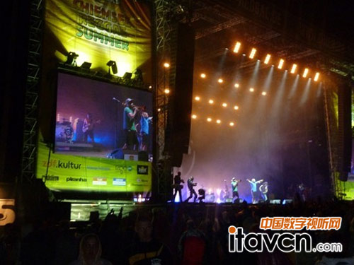 LED顯示屏High動Chiemsee Rocks現場