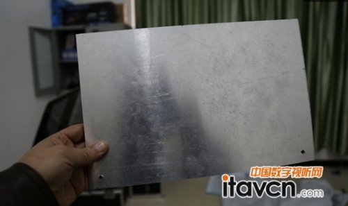 LED΢��ͶӰ�C�cĻ������