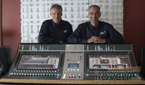 James God behear和Richard Fez’ Ferriday