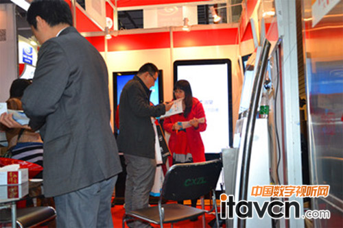 祝賀金眾2013國際廣告標識展大獲成功