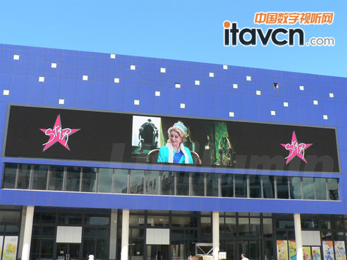 洲明科技LED顯示屏入駐毛里求斯高端購物娛樂中心