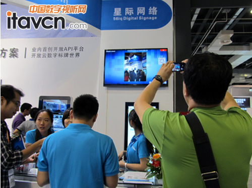 �Ϻ����֘���չ�A�M�]Ļ 56iq�d�u���w