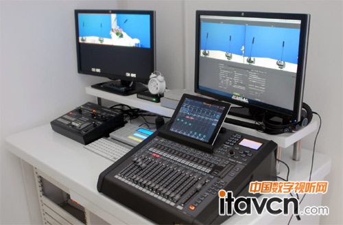 Roland M-200i數字調音臺