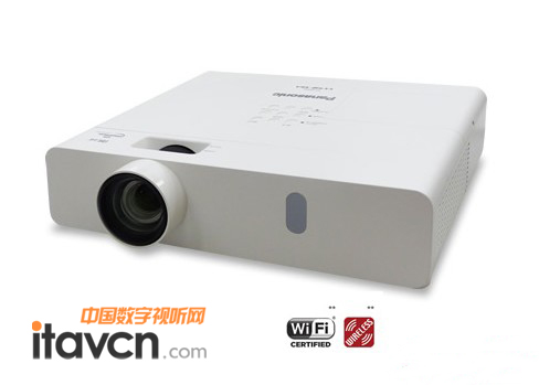 無線再出新招 松下推高亮度投影新品