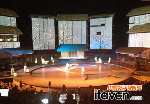 彩熠助力《草廬諸葛亮》順利首演 三顧茅廬