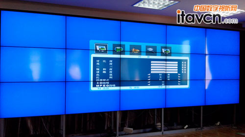 液晶拼接墻安裝現場