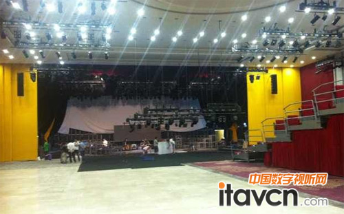 德國(guó)TWAUDiO打造深圳寶立方演播大廳